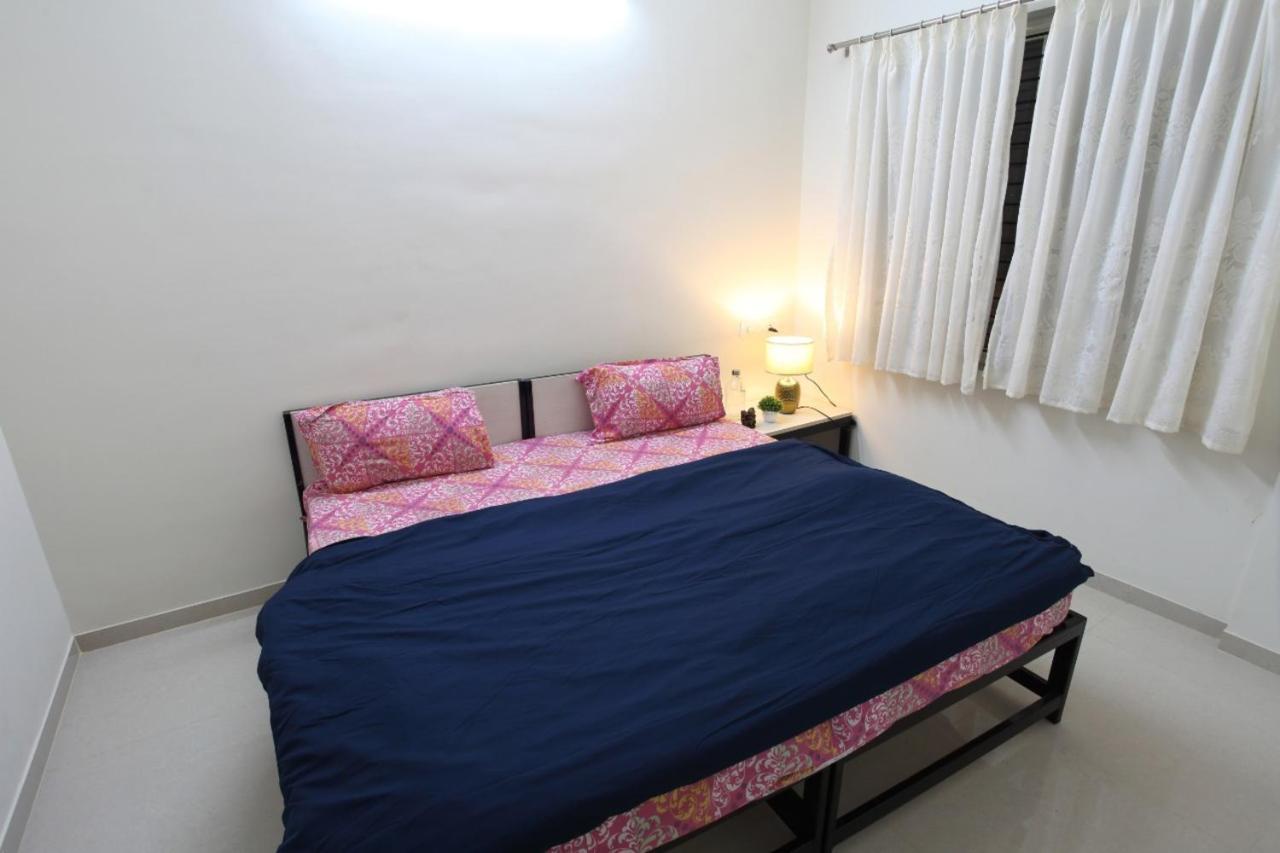 Qualtems Guest House Bangalore Exterior foto